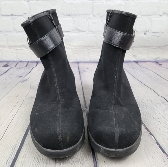 STUART WEITZMAN | side zip high top wedge boots - Picture 4 of 9